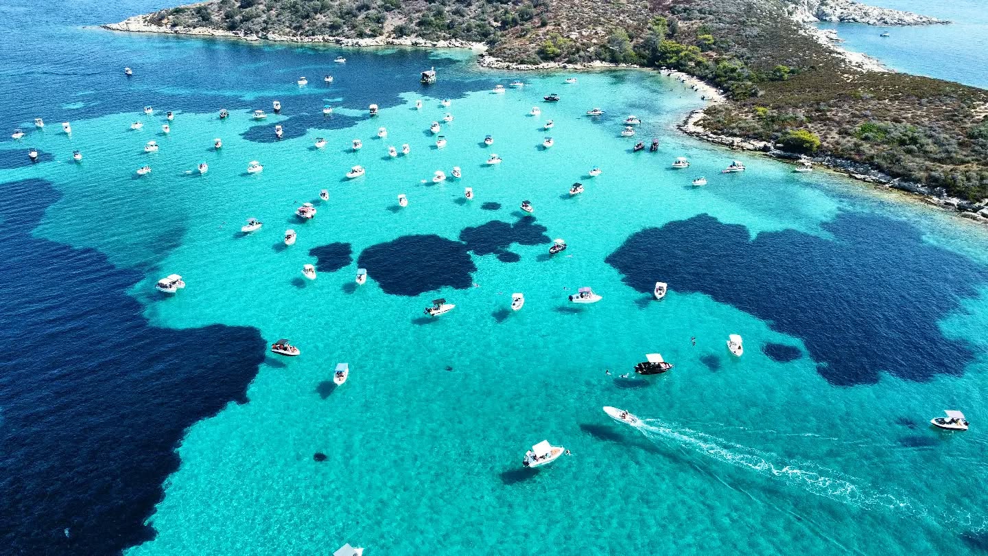 Vourvourou boat rental route toward Diaporos and Blue Lagoon